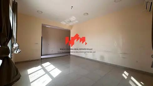 Charming 4 BR Villa with Garden in Al Riffa
