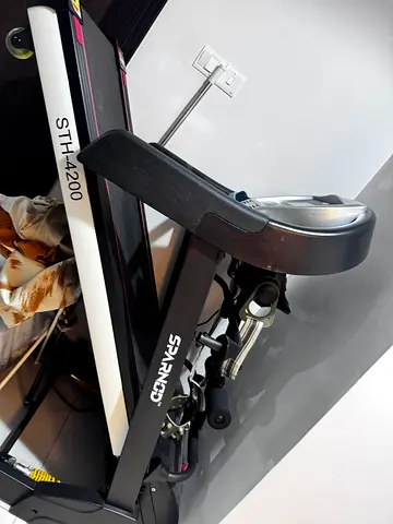 Sparnod STH-4200 Treadmill (massage machine included)
