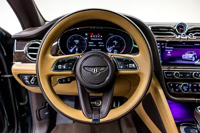 2021 Bentley BENTAYGA — миниатюра 16