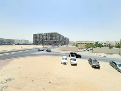 Luxury 1BHK  with balcony  first shifting  close to safari mall