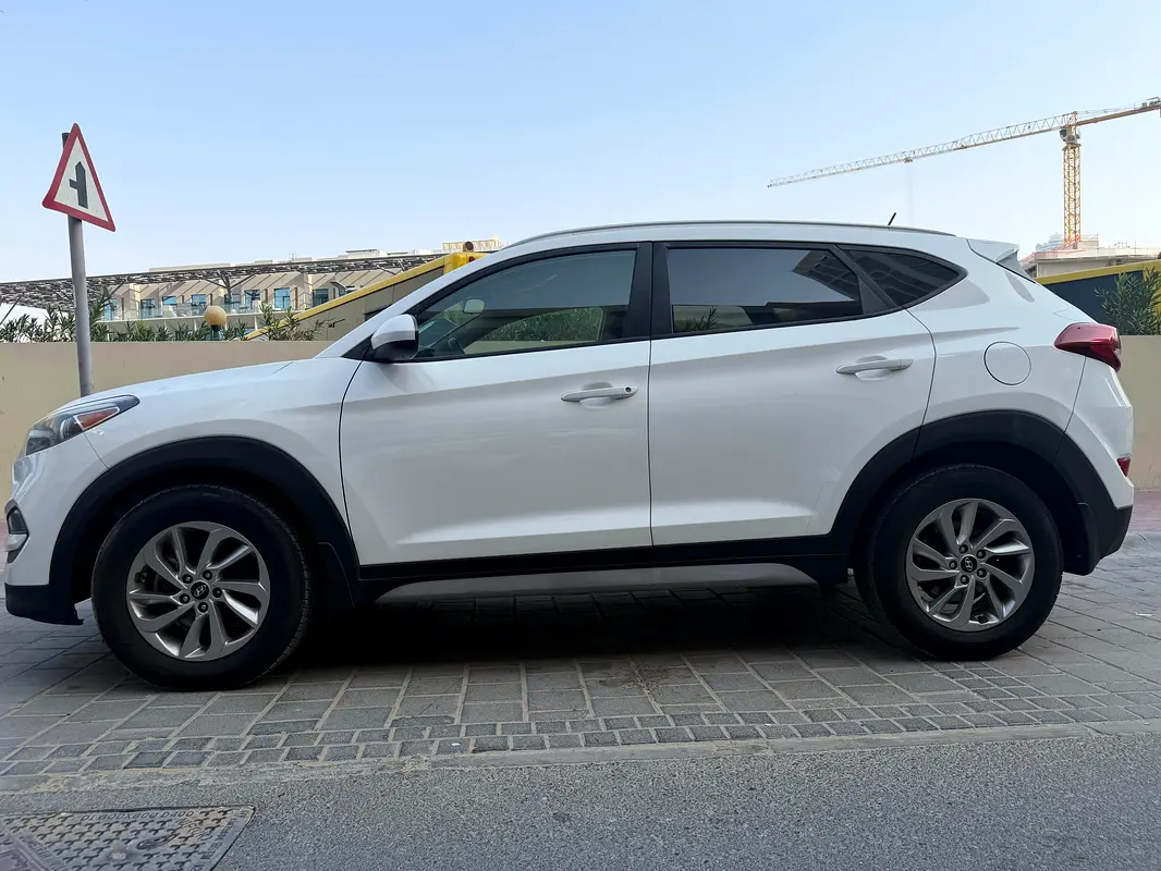 Hyundai Tucson 2017 — photo 1 of 10