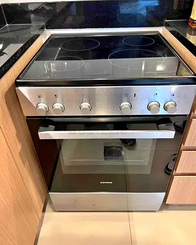 .Sale Siemens Model 60×60 cm 4 Rings Full Electric Ceramic Cooker Range