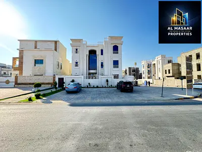 فرصه مميزة بسعر مغري وبدون رسوم سنوية تملك فيلا للبيع في عجمان اول ساكن تملك حر تشطيب سوبر ديلوكس موقع ممتاز بجوار الخدمات