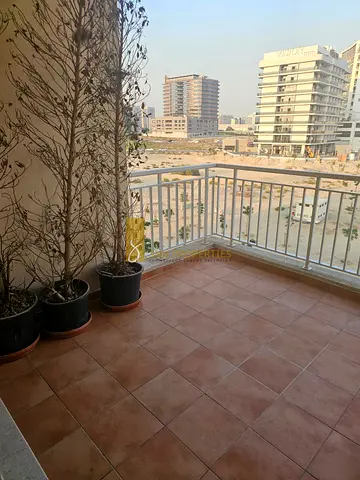 SPACIOUS 2BR | HUGE BALCONY | WITH CLOSED KITCHEN