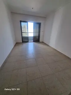 🏡 Annual Apartment for Rent in Sharjah – Al Khan ✨ Spacious and well-designed apartment 🛏 