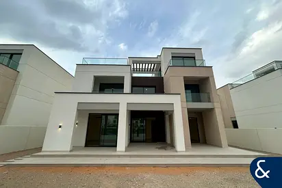 Five Bedrooms | Internal | Park Facing
