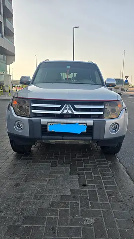 Single owner Mitsubishi Pajero 2008 model and 2012 registered for sale