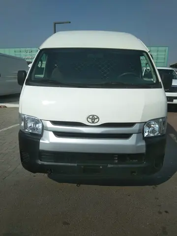 Toyota Hiace 2016 ( high roof cargo van)