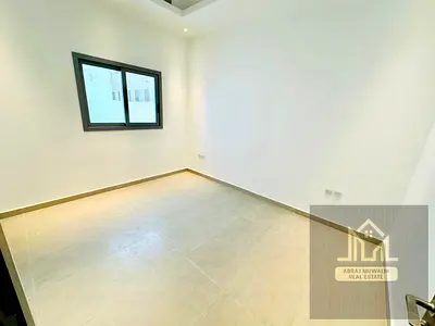 Brand New 5Bedroom Villa In Al Hoshi