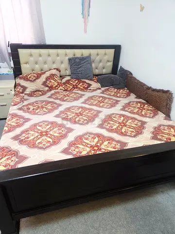 Super King Size bed with Matress