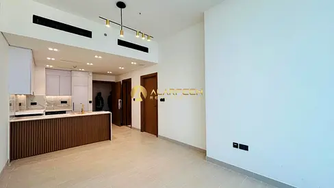 Community View | Higher Floor | Fitted Kitchen