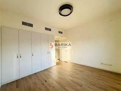 UPGRADE | BACK TO BACK | VACANT | TYPE 7