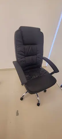 Comfortable Executive Office Chair