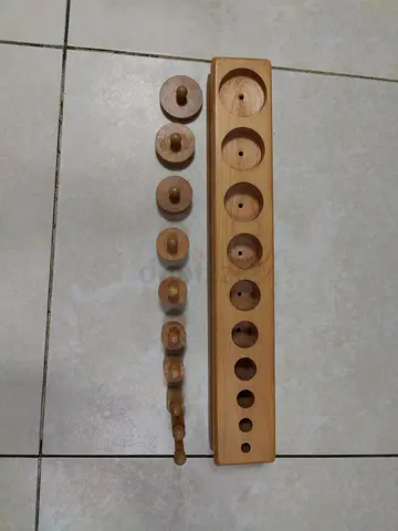 Montessori Knobbed Cylinder