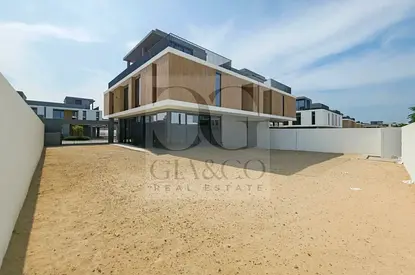 Spacious 5-Bed Villa | Family-Friendly Community | Close to Schools