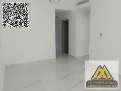 Brand new apartment, second tenant | Balcony with open view | 2 bathrooms | Prime location close to