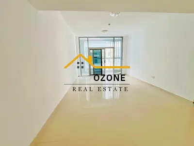 Wow like a new building in school zone 2bhk 3bath 2 master room big hall big room with wardrobes good view apartment cantal ac building easy to dubai