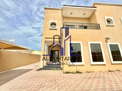 Luxury 5BR Villa looks like brand new Prime location