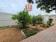 Big yard parking 4 bedroom like new villa hall Majlis All master room with Ac just 90k