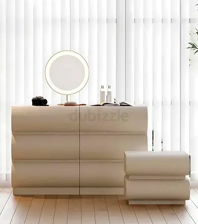 Modern Minimalist Chest of Drawers