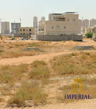 ارض سكني استثماري بنايات  في العامره عجمان بموقع ميز  الارض زاويه شارع وسكه