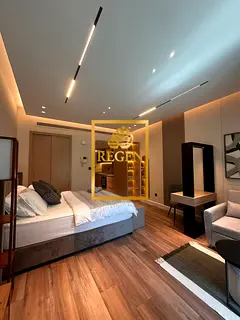 Vacant | Fully Furnished And Upgraded
