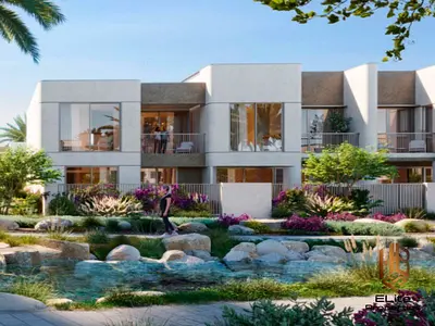 WATER FRONT I GENUINE RESALE I MODERN VILLA