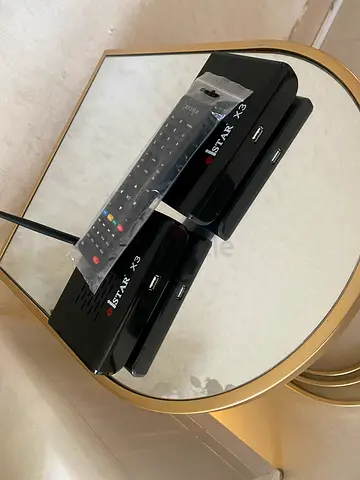 Satellite TV Receiver with Remote