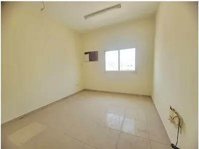 SPACIOUS 1BHK AVAILABLE WITH BALCONY NEAR NMC HOSPITAL