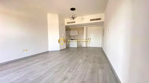 شقة بغرفة نوم واحدة | دايموند فيوز III JVC | إطلالات متعددة على الشرفة | وحدة غير مفروشة