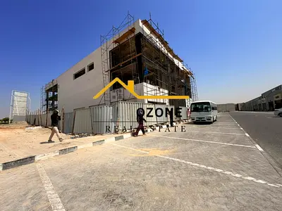 A golden investment opportunity in Industrial City 18 - directly on Maliha Street High annual income and an irreplaceable commercial location!. . . .