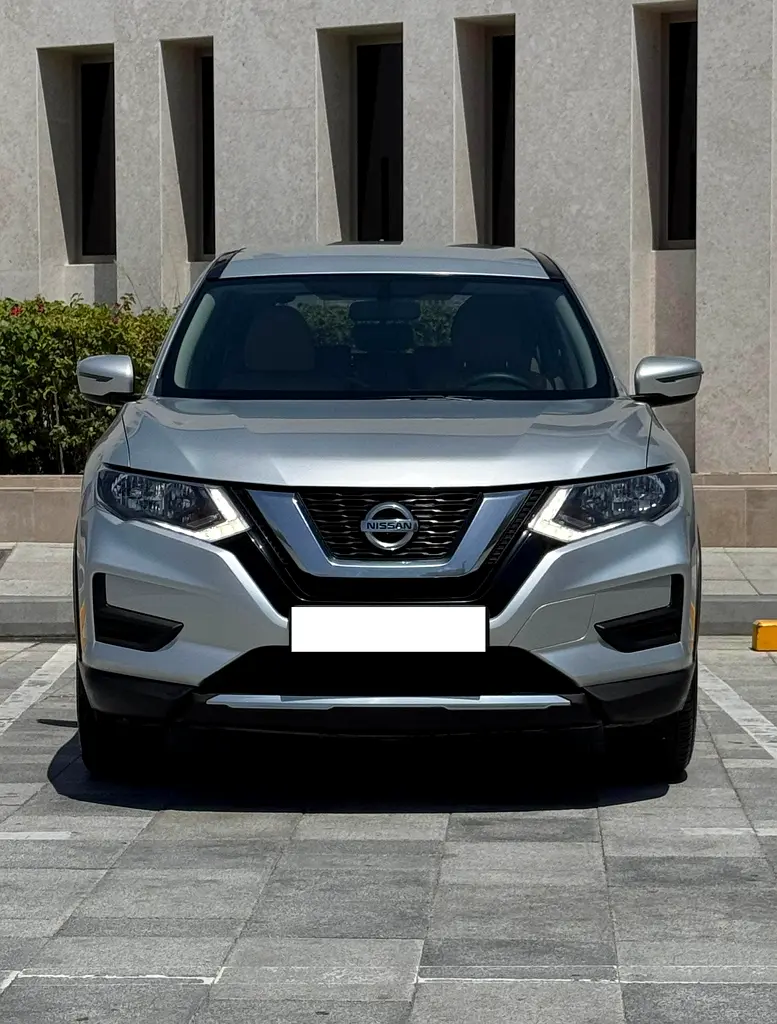 Nissan X-Trail 2021 — photo 1 of 17