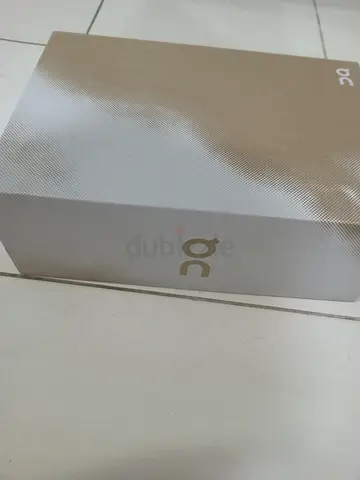 ON shoe Cloud Eclipse (unisex)