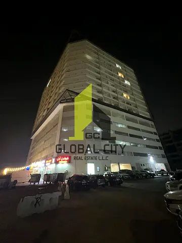 استوديو متاح للإيجار في برج سمارت |