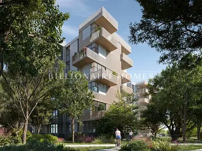 Large Unit | Prime Location | Luxurious Living