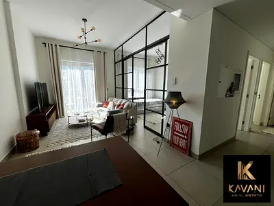 Modern 2 Bedroom Apt l Spacious Layout l Vacant Soon l Furnished |