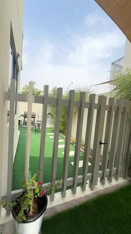 BACKING POOL | SINGLE ROW | BIG PLOT | STANDALONE |