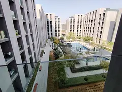 Spacious 1 Bedroom Apartment | 2 Washrooms | 2 Balconies | Modern Layout