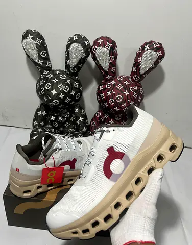 On cloudmonster Void year of the horse