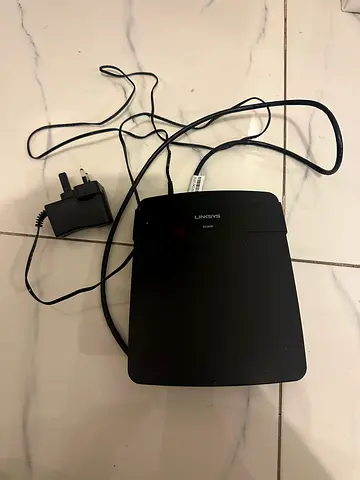 Linksys E1200 Wireless Router
