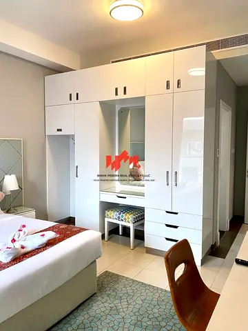 Luxurious 3-Bedroom Fully Furnished & Serviced Villa with Swimming Pool
