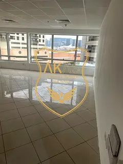 870 sqft Office is available in port Saeed just 145k