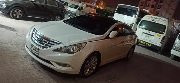 Hyundai Sonata 2011
