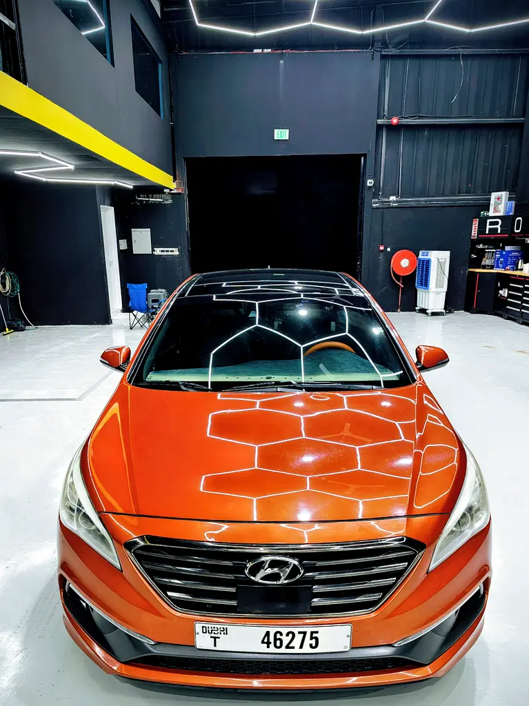 Hyundai Sonata 2015 — photo 1 of 12