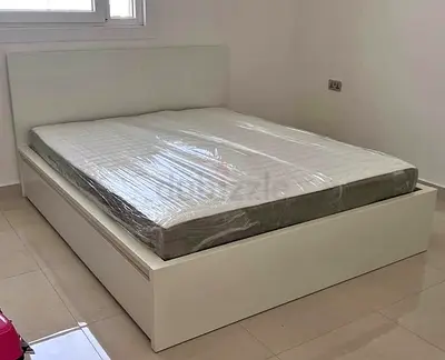 IKEA malam queen‑size bed (160 × 200 cm) with 2 storage drawers underneath and an IKEA mattress ✨