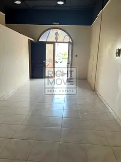 SHOP FOR RENT | AVAILABLE IN SPAIN CLUSTER | CLOSE TO MAIN ROADS