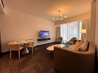 Open-Plan Living | High-End Finishes | Community Views