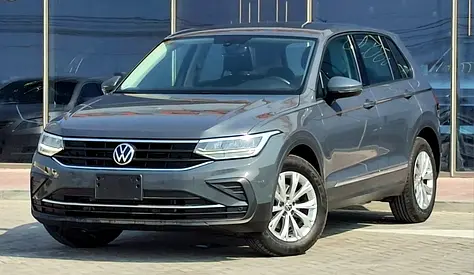 1040-Monthly l Under Warranty l 1.4L I Cruise, GPS l Accident Free