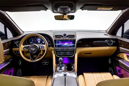 2021 Bentley BENTAYGA — миниатюра 19