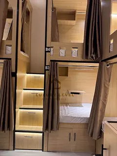 OFFER‼️Luxurious Hostel Bed space near DIC metro